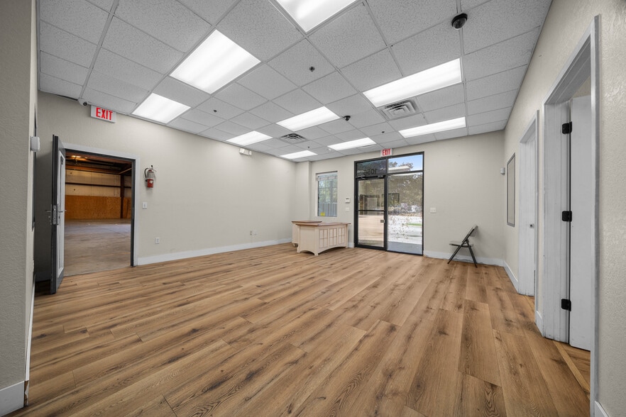 More Photos Of 1056 NE 16th St, Ocala Industrial For Sale