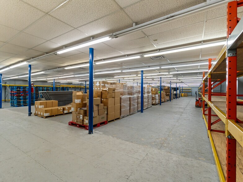 More Photos Of 1419 US Route 60, Huntington Drugstore For Sale