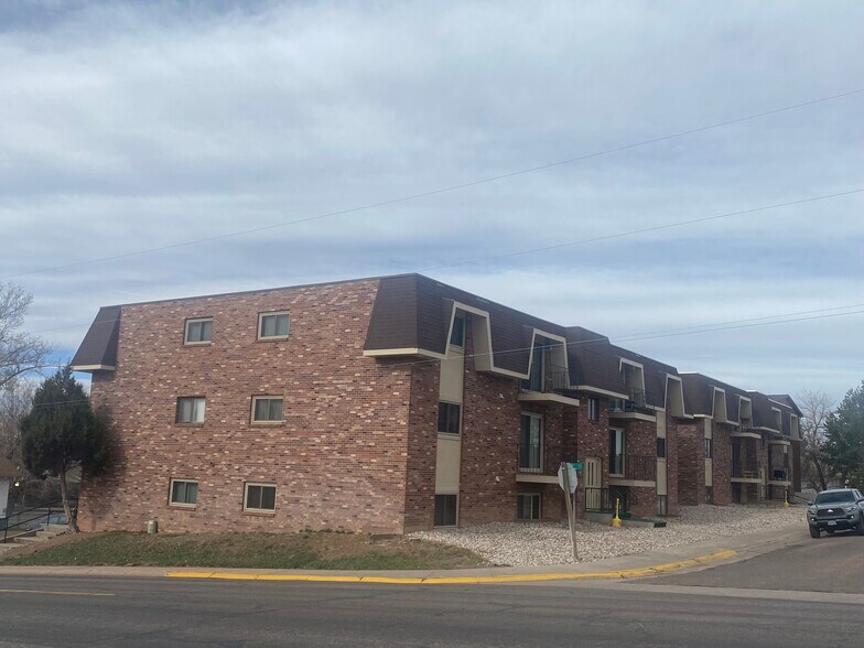 More Photos Of 1408 Canby St, Laramie Apartments For Sale