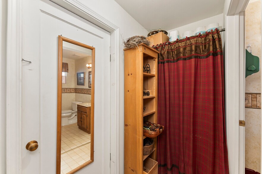 More Photos Of 22671 CA-88, Pioneer Storefront For Sale