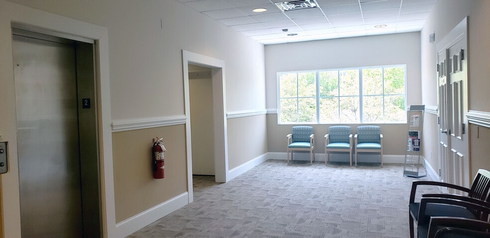 More Photos Of 690 Sunset Blvd N, Sunset Beach Medical For Lease