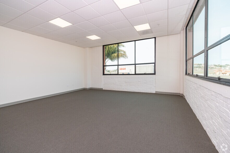 More Photos Of 1485 Bay Shore Blvd, San Francisco Office For Lease