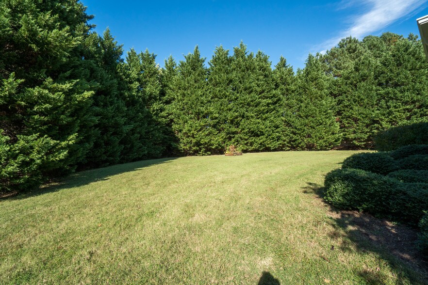 More Photos Of 2442 New Dorset Cir, Powhatan Office For Lease