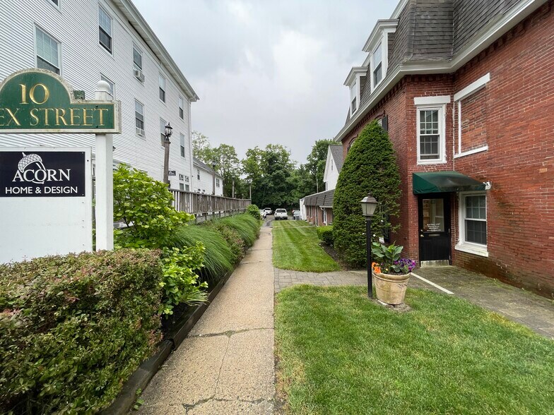 More Photos Of 12 Essex St, Andover Office For Lease