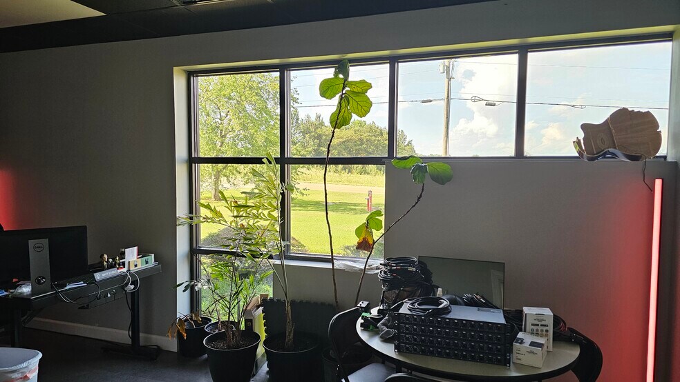 More Photos Of 1206 26th St, Cullman Manufacturing For Lease