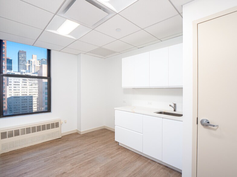 More Photos Of 145 E 32nd St, New York Medical For Lease