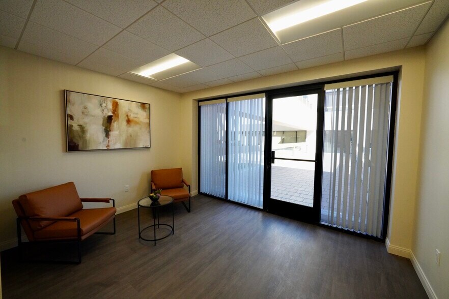 More Photos Of 27261 Las Ramblas, Mission Viejo Office For Lease