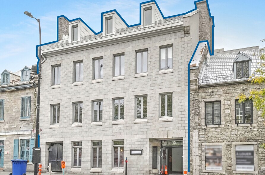 More Photos Of 164 Rue Notre-Dame E, Montréal Office For Sale
