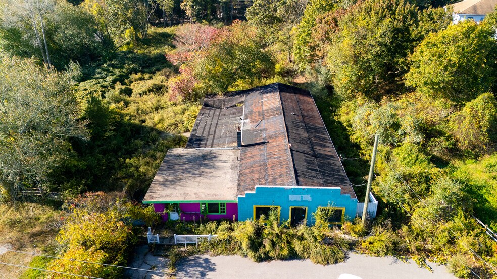 More Photos Of 16-20 Stonington Rd, Stonington Land For Sale