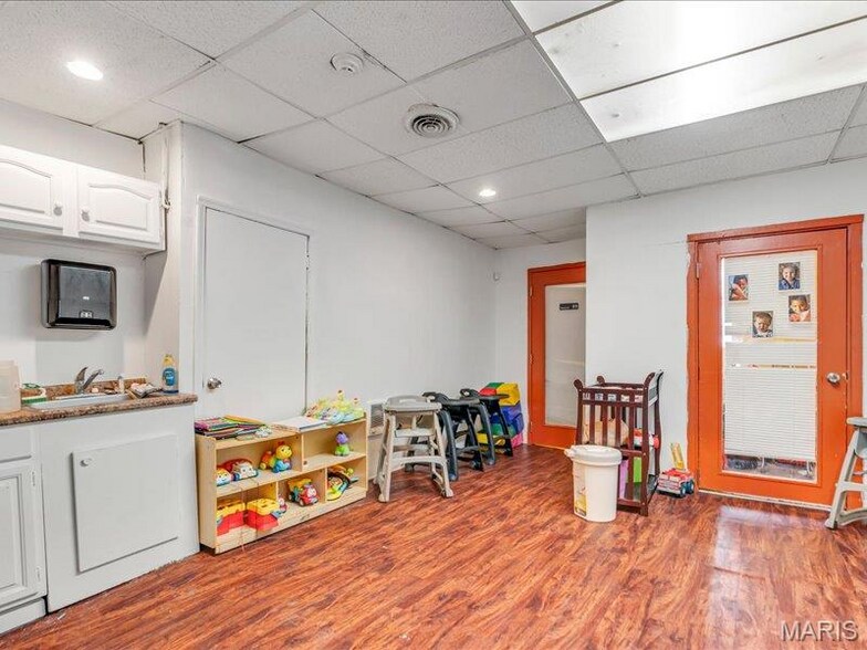 More Photos Of 8035 N Broadway, Saint Louis Daycare Center For Sale