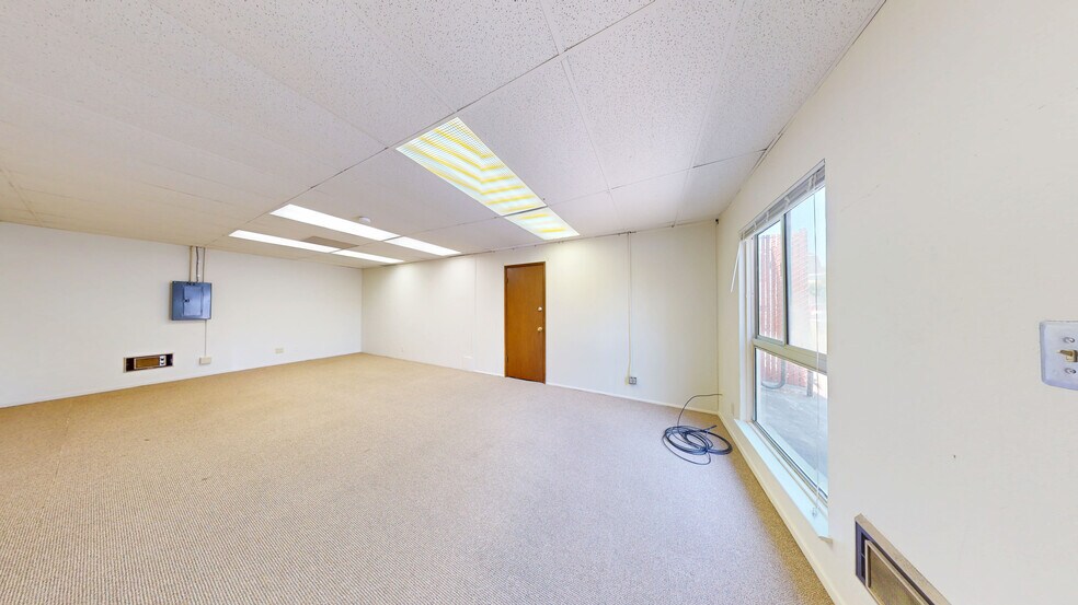 More Photos Of 2515 Santa Clara Ave, Alameda Loft Creative Space For Lease