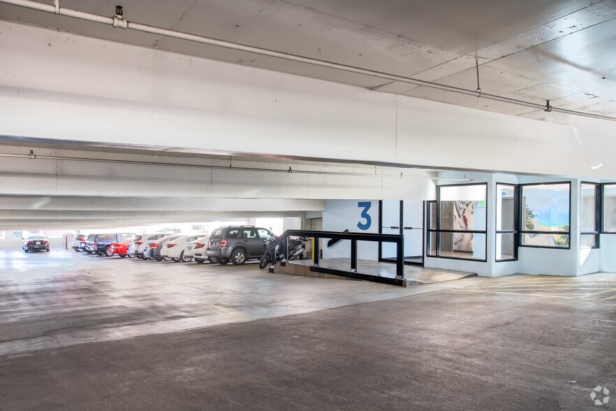 Photo of P1 Floor Ste 