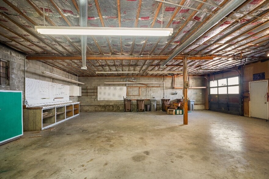 More Photos Of 1211 W Northwest Blvd, Spokane Storefront Retail Office For Lease