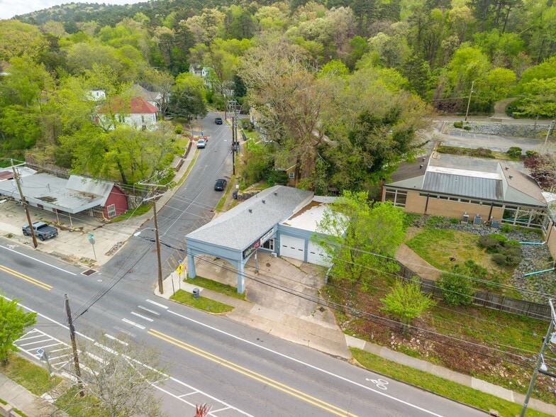 More Photos Of 340 Park Ave, Hot Springs Auto Repair For Sale