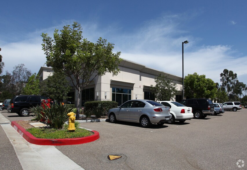 More Photos Of 2034 Corte Del Nogal, Carlsbad Office For Sale