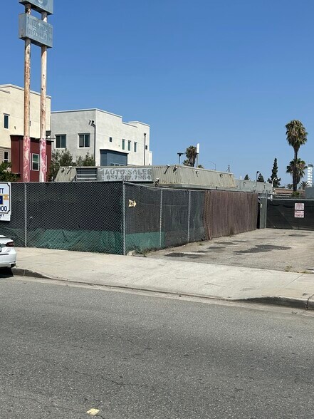 More Photos Of 1617 W Lincoln Ave, Anaheim Auto Dealership For Sale