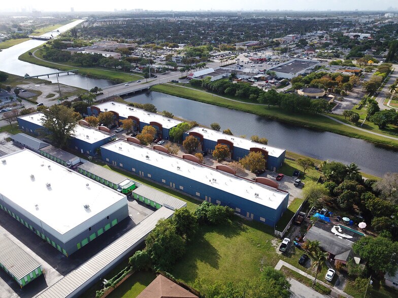 More Photos Of 20200 NW 2nd Ave, Miami Industrial For Sale