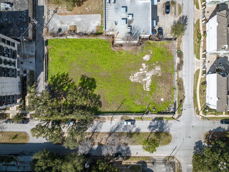 More Photos Of 4802 Caroline St, Houston Land For Sale