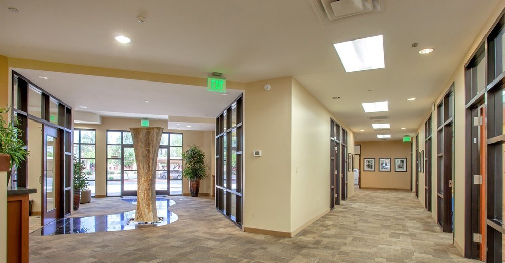 More Photos Of 8155 E Indian Bend Rd, Scottsdale Office For Sale