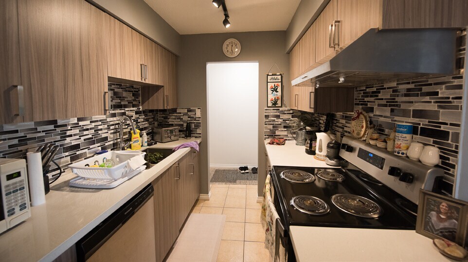 More Photos Of 801 Gatensbury St, Coquitlam Apartments For Sale