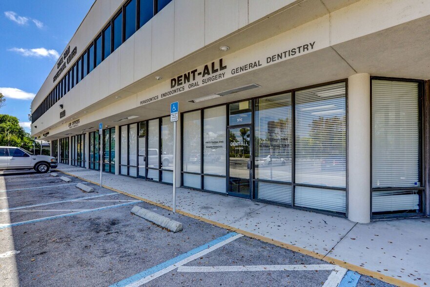More Photos Of 11440 Okeechobee Blvd, Royal Palm Beach Medical For Lease