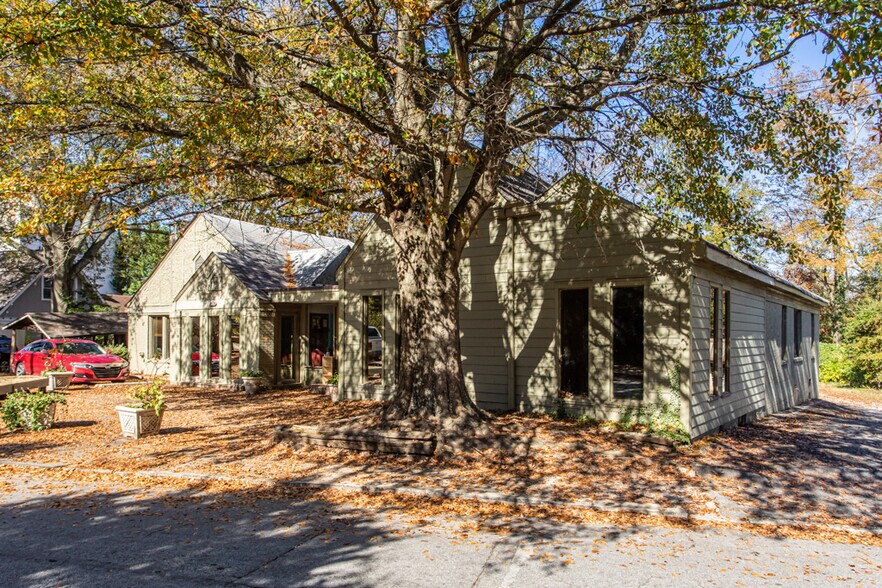 More Photos Of 102 Church St, Decatur Land For Sale