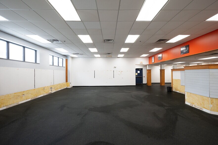 More Photos Of 119 Washington St, Watertown Health Club For Sale