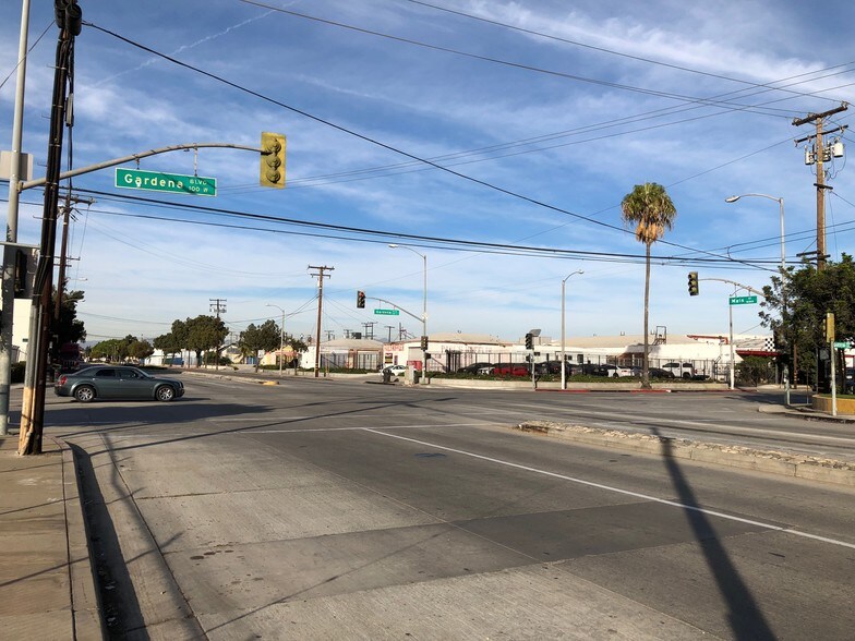 More Photos Of 16502 S Main St, Gardena General Retail For Sale