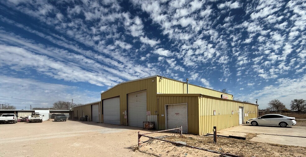 More Photos Of 600 S Davis St, Clovis Truck Terminal For Sale