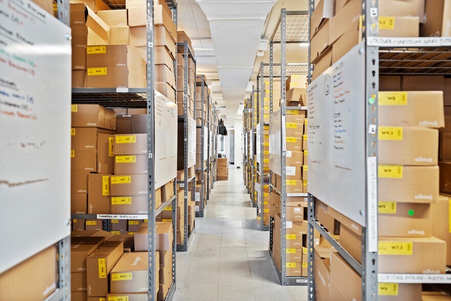 More Photos Of 3135 M St NW, Washington Storefront For Lease