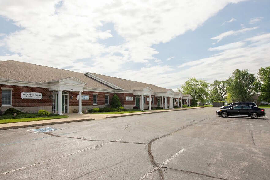 More Photos Of 2855 Northpark Ave, Huntington Medical For Lease