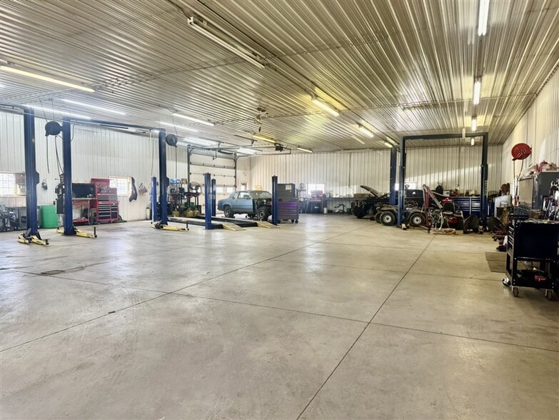 More Photos Of 8062 US Route 127, Greenville Flex For Sale