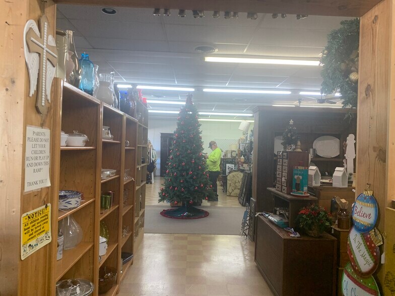 More Photos Of 302 Alabama St, Columbus General Retail For Sale