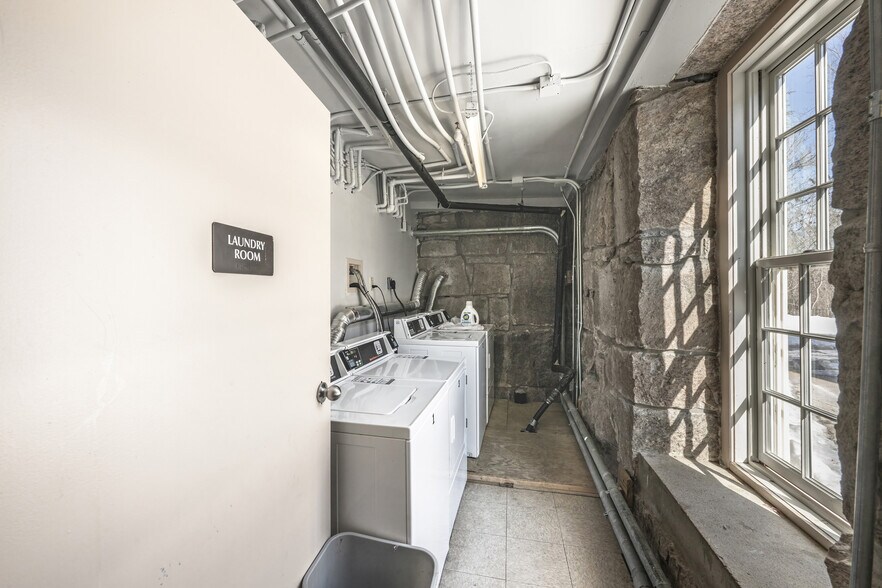 More Photos Of 332 Canonchet Rd, Rockville Apartments For Sale