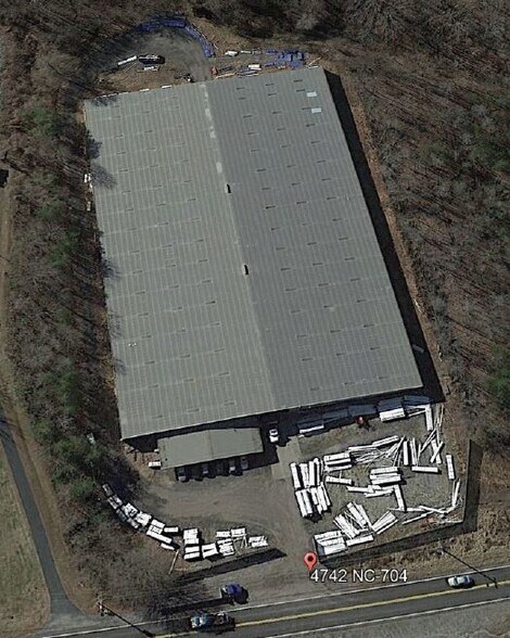 More Photos Of 4742 NC Hwy 704, Madison Warehouse For Lease