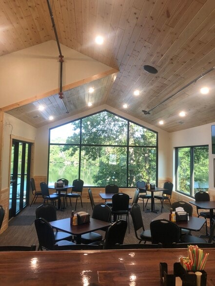 More Photos Of 501 Lake Ave, Fairmont Restaurant For Sale