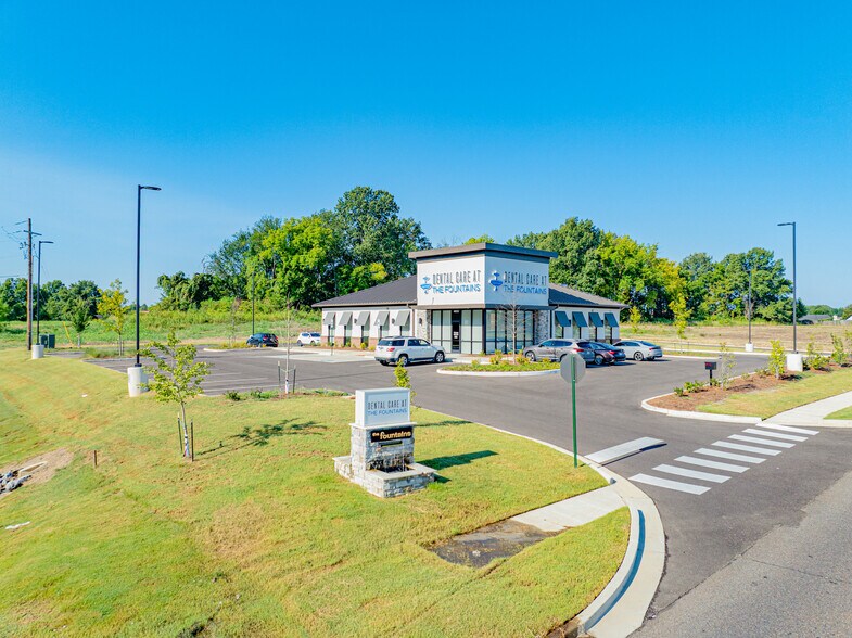 More Photos Of 4033 Fountain Ln, Horn Lake Healthcare For Sale