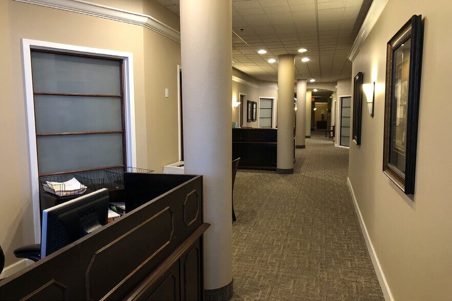More Photos Of 241 N Superior St, Toledo Office Residential For Sale