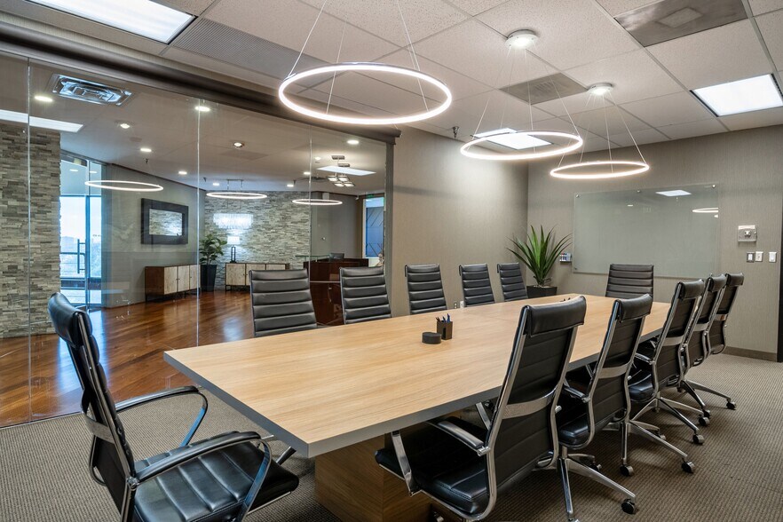 More Photos Of 1400 Preston Rd, Plano Coworking Space