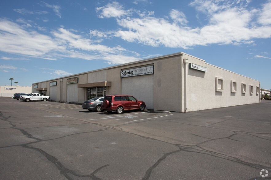 More Photos Of 3401-3407 N 35th Ave, Phoenix Warehouse For Lease