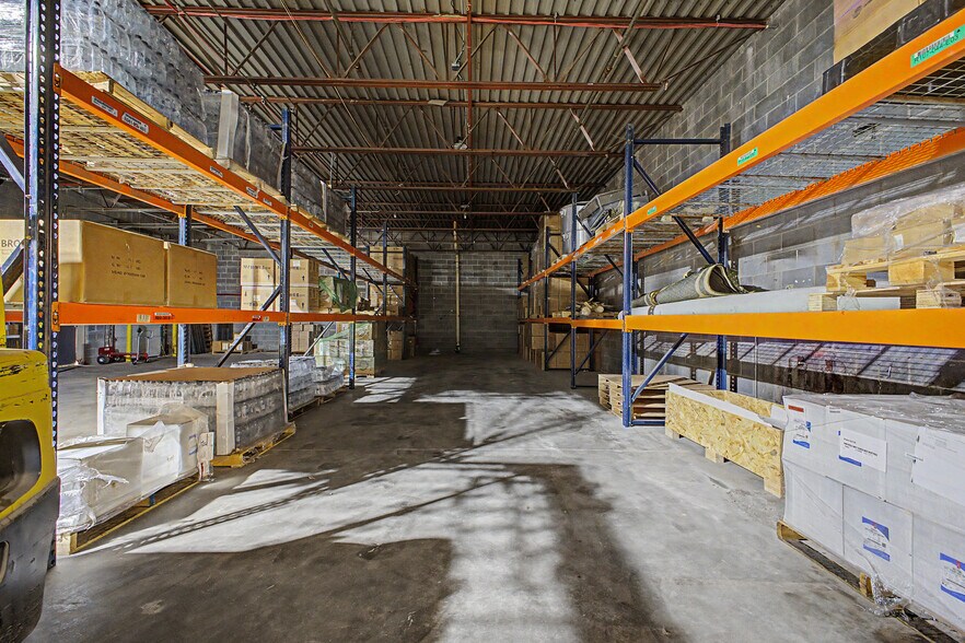 More Photos Of 5866-5870 Middlebelt Rd, Garden City Freestanding For Lease