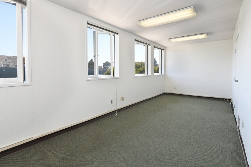 More Photos Of 2320 Channing Way, Berkeley Office For Sale