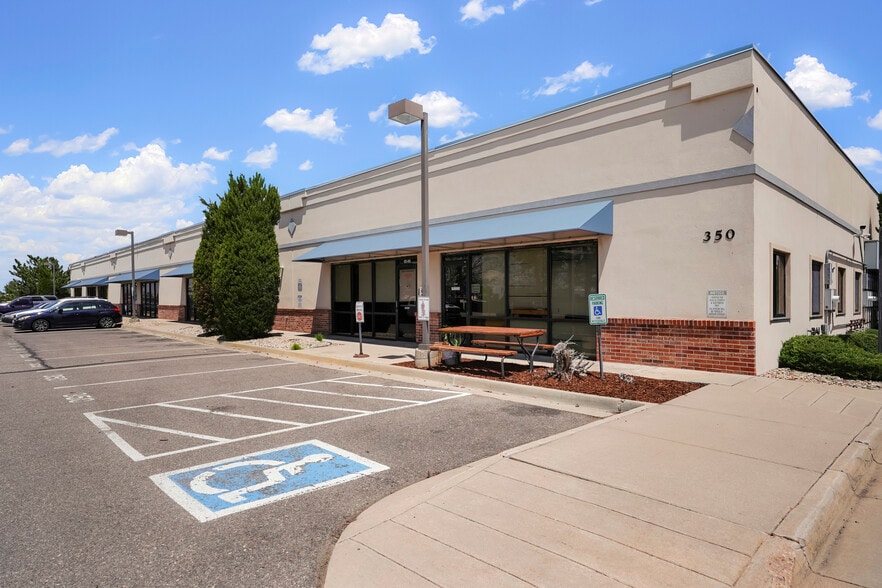 More Photos Of 350-366 Norfolk St, Aurora Light Manufacturing For Sale