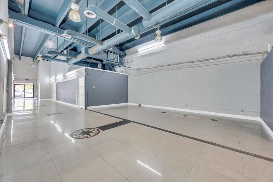 More Photos Of 4720-4796 NW 167th St, Miami Gardens Storefront Retail Office For Lease
