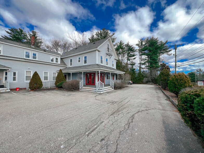 More Photos Of 122 Lafayette Rd, North Hampton Apartments For Lease