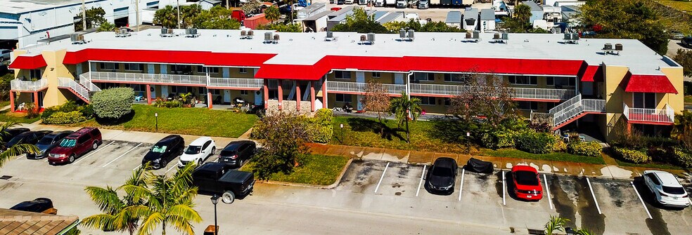 More Photos Of 155 SE 5th Ct, Deerfield Beach Apartments For Sale