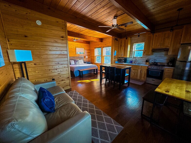 More Photos Of 7009 Creek Stone Rd, Milton Lodge Meeting Hall For Sale