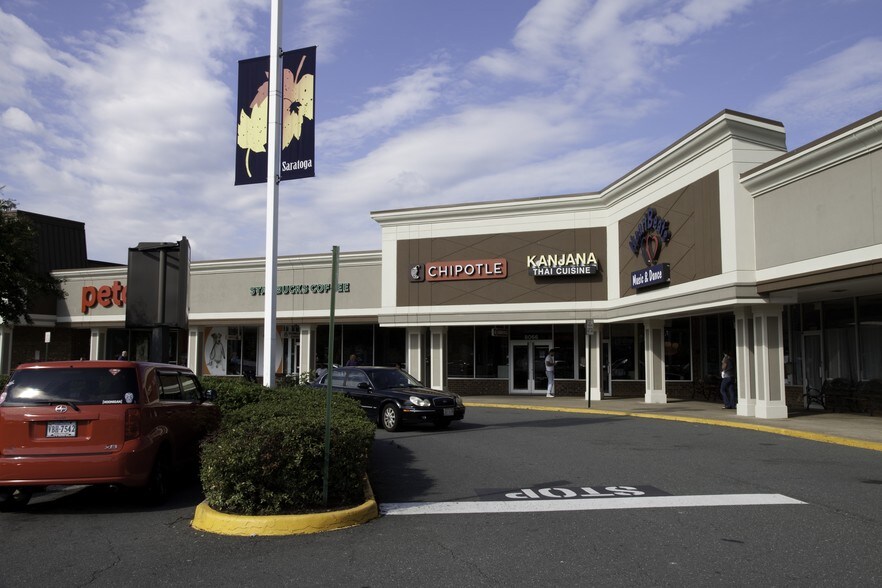 More Photos Of 8040-8094 Rolling Rd, Springfield Unknown For Lease