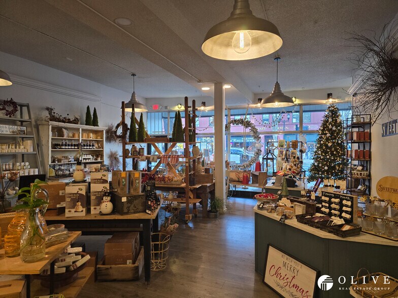 More Photos Of 2419 W Colorado Ave, Colorado Springs Storefront For Sale