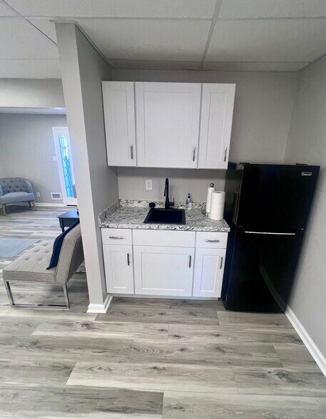 More Photos Of 5311 Patterson Ave, Richmond Coworking Space
